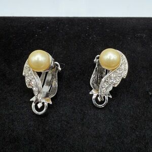Vintage Marvella Pearl and Silver Clip-On Earrings